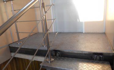 Металлическая лестница для здания Таможни