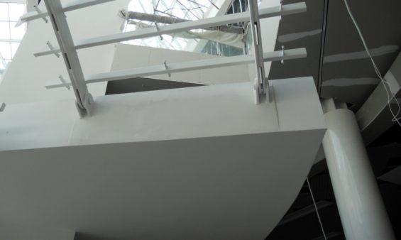 Металлические лестницы для ТРК «Лето»
